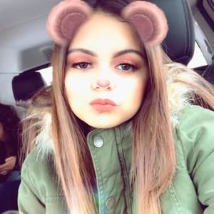 Meet your Posher, Lisette